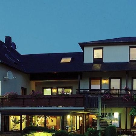 Pension Zum Golfstuebchen Echternacherbruck Exteriér fotografie